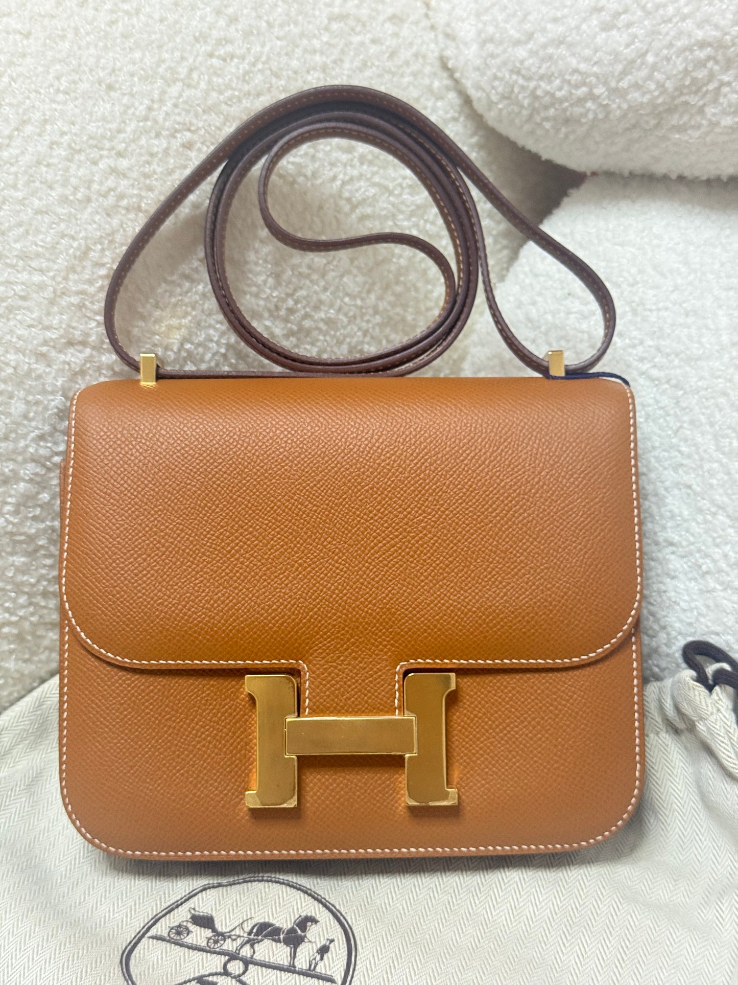 Hermès Mini Constance 19 Gold ghw epsom